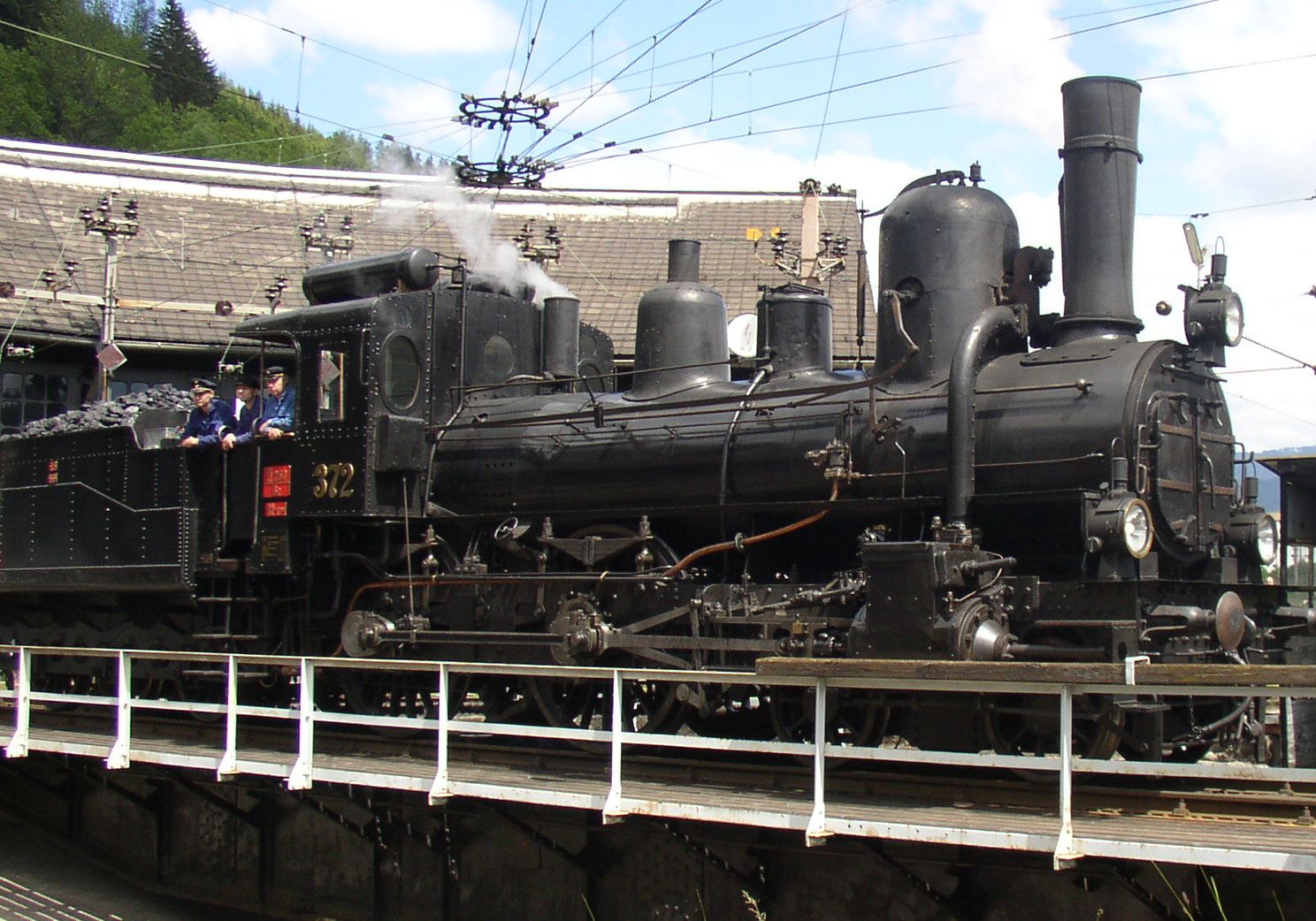 Historische Dampflokomotive im Südbahnmuseum Mürzzuschlag.