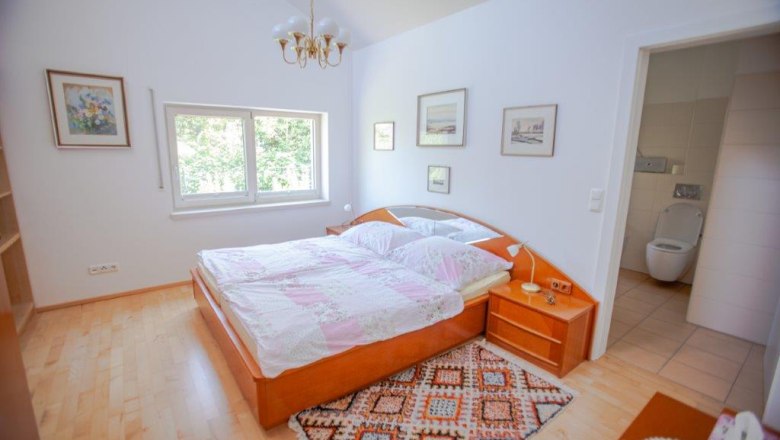 Zimmer ensuite, &copy; itjproductions