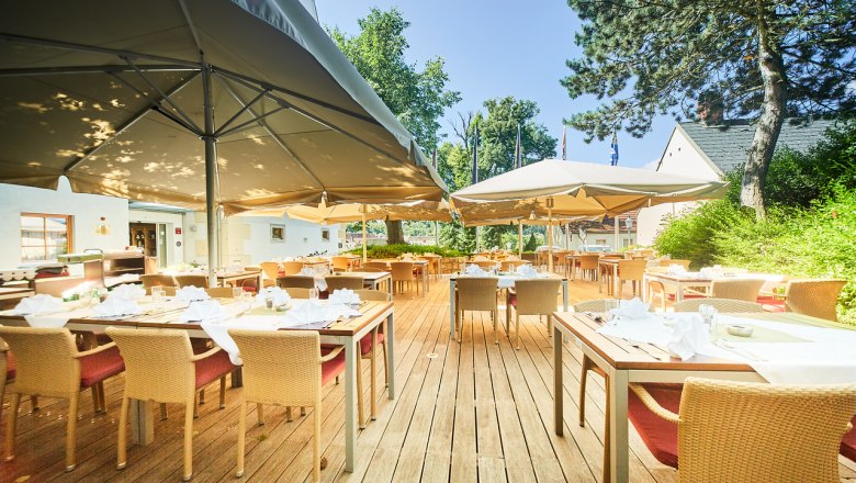 Terrasse, &copy; Sch&uuml;ttkasten Geras/Franz Gleiss