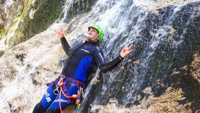 Canyoing, &copy; David Gregorik