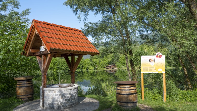 Der Bierbrunnen am Weiglteich, &copy; Theo Kust