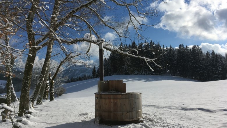 Ferienhaus Hinterbreiteneben in wei&szlig;er Pracht, &copy; Johannes Hoyos