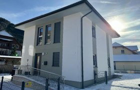 Winteransicht 2024 inkl. neuem Zaun, © Martin Bachner_Happy Nest