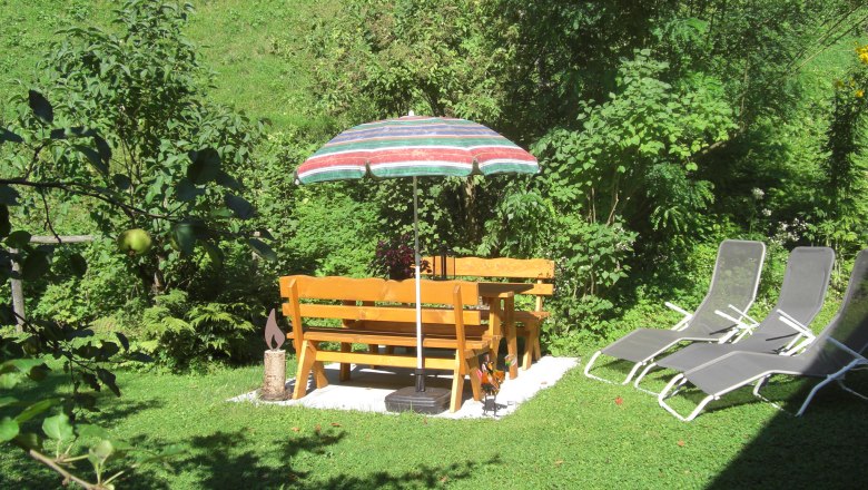 Der Garten l&auml;dt zum Entspannen ein., &copy; Sonja Lange