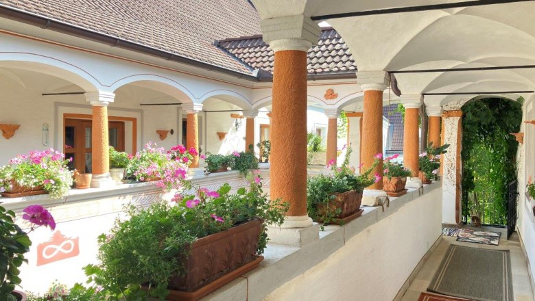 arkadenhof-am-renaissancehof-kerschner, &copy; Mostviertel Tourismus, Eva Stern