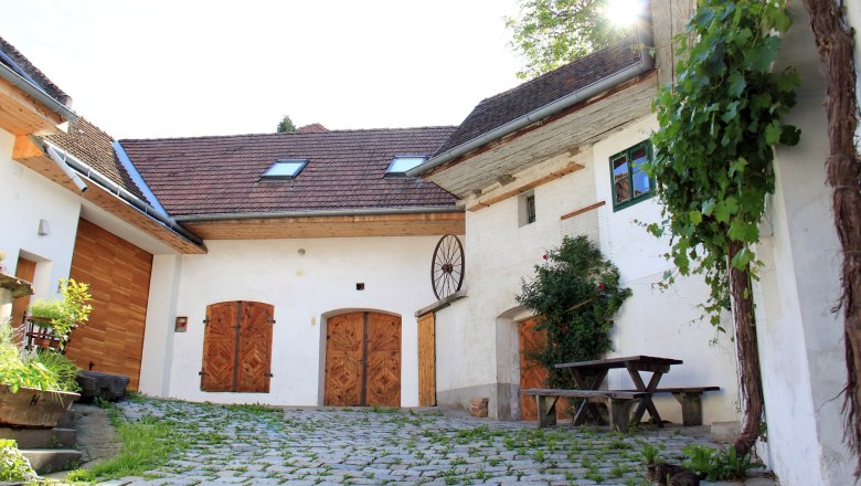 Bioweingut S&ouml;llner, &copy; ingo derschmidt