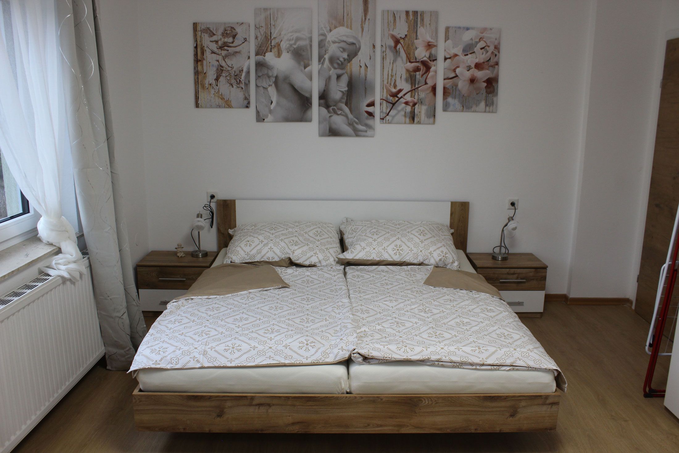 Engelsapartment - Schlafzimmer mit Doppelbett