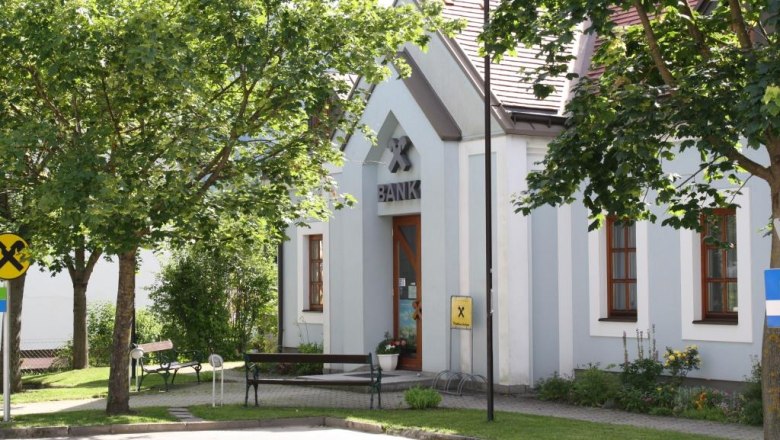 Bankstelle Kleinzell, &copy; Raiffeisenbank Traisen-G&ouml;lsental