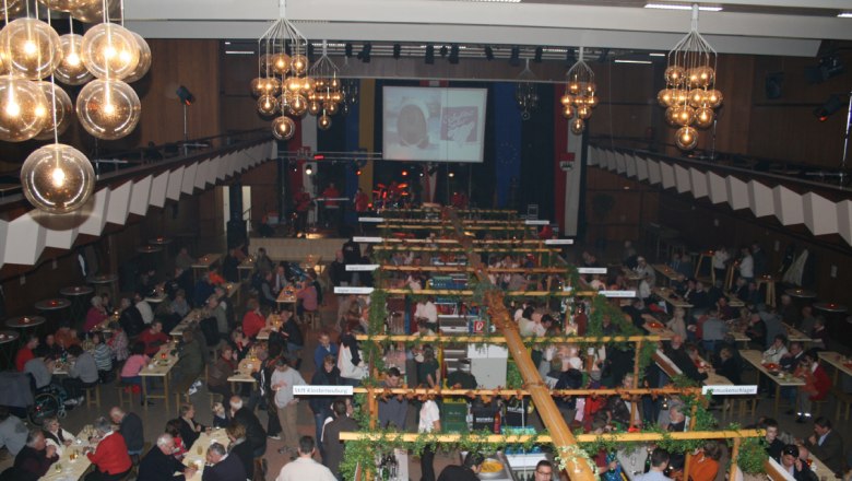 Weinverkostung Leopoldifest in der Babenbergerhalle, &copy; klbg