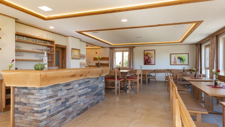 Heurigenlokal-Innenansicht beim Rehrl-Fischer, © Familie Rehrl-Fischer