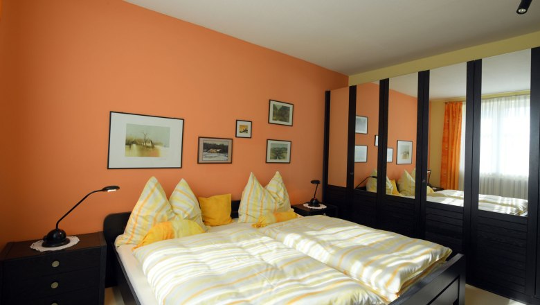Fewo Schlafzimmer, &copy; Regina Petric