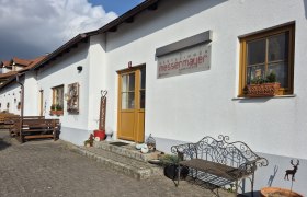 Eingangsbereich G&auml;stezimmer Messermayer G&ouml;ttlesbrunn