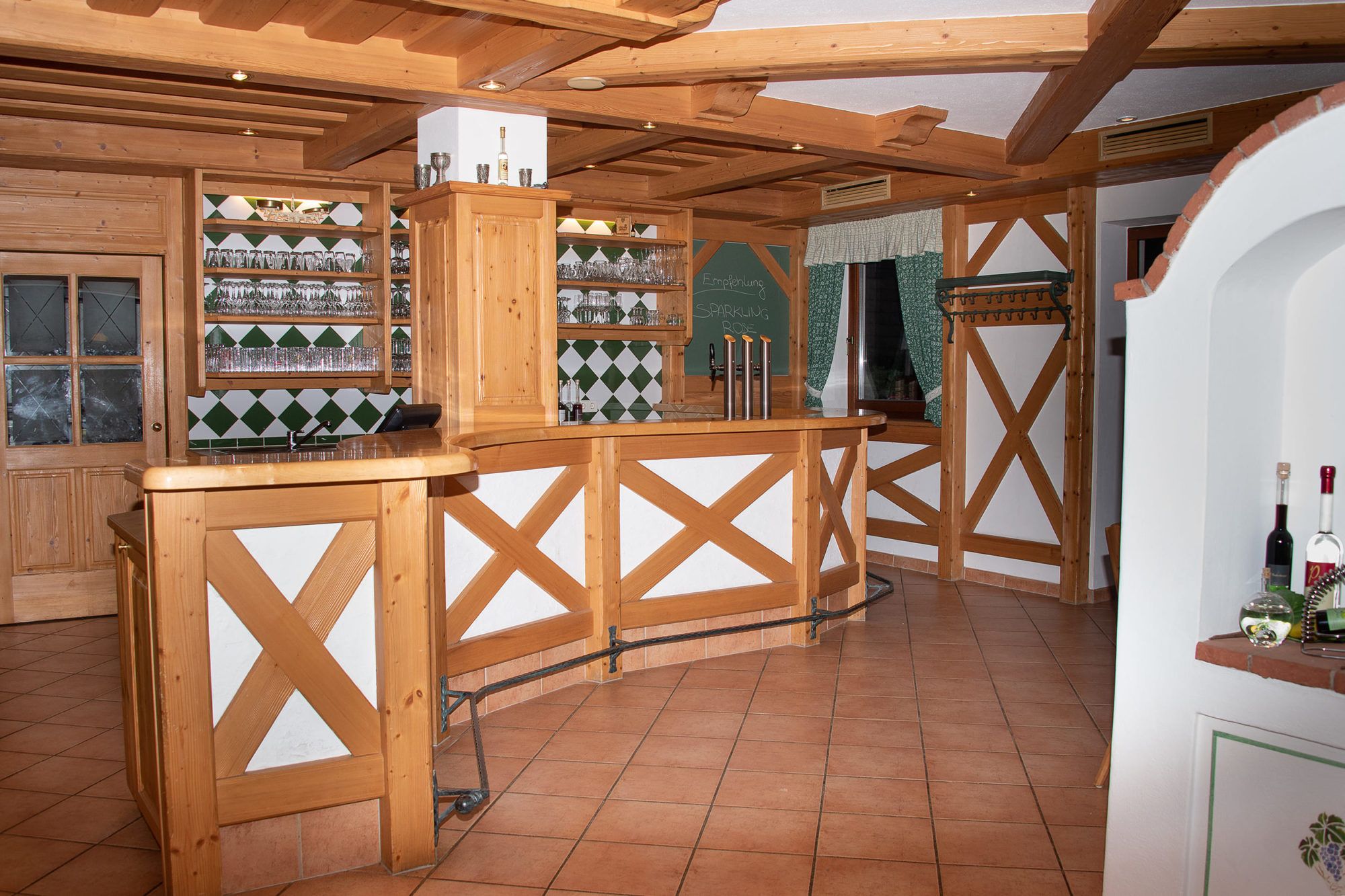 Schank Weinhof und Heuriger Fam. Preis