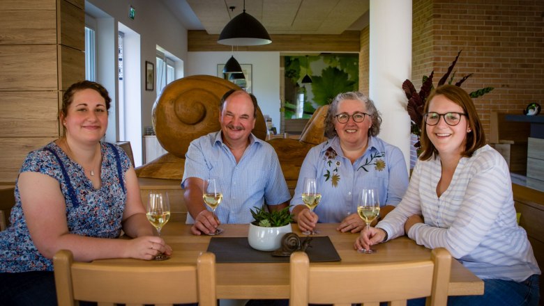 Familie Stoiber, © Weinbau Stoiber