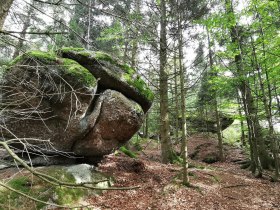 Felsengebilde nahe LuagaLucka Altmelon, &copy; &copy; waldsoft