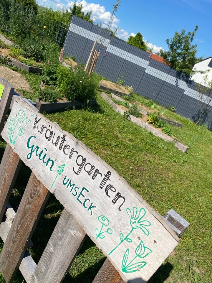 Kräutergarten "GrünUmsEck"