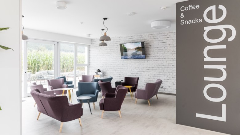 Coffee & Snacks Lounge, &copy; HFM Photography