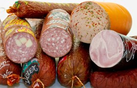 Wurst im Schmankerl-Eck Familie Asch, &copy; Familie Asch