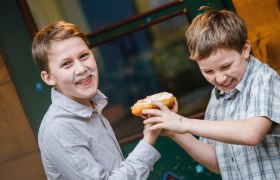 K&ouml;stliche Bauernkrapfen am Bauernhof Grissenberger, &copy; schwarz-koenig.at