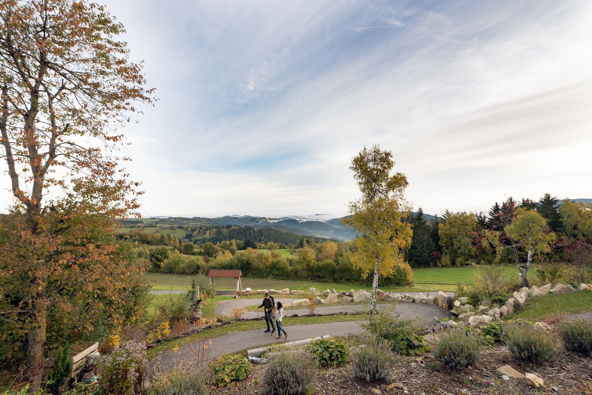 Bad Traunstein, Lebensweg, Wohnzimmer im Freien