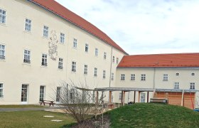 Ortsspaziergang Bruck/Leitha, H&ouml;rgeschichte - Die Burg, &copy; Donau Nieder&ouml;sterreich, Wagner