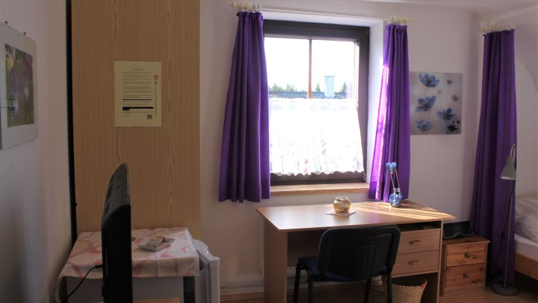 Veilchenzimmer, &copy; G&uuml;nter Kytka