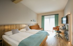 Zimmer JUFA Hotel Erlaufsee, &copy; Harald Eisenberger/JUFA Hotels