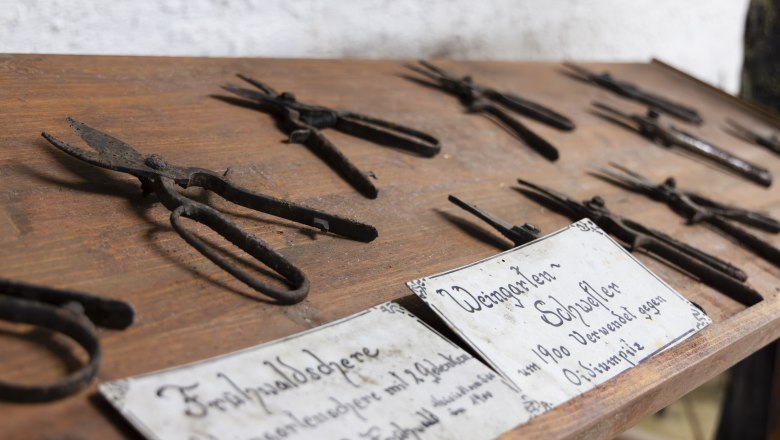 Historische Weingartenscheren