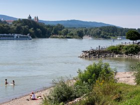 Badestrand Luberegg (Copyright: Lachlan Blair), &copy; Donau Nieder&ouml;sterreich Tourismus GmbH