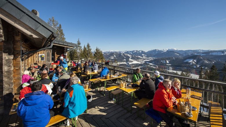 Balzplatzerl Au&szlig;enterrasse, &copy; R&R Residenzen
