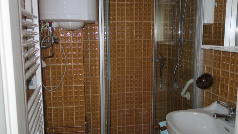 Dusche im Ferienhaus D&ouml;rrm&uuml;hle, &copy; Umgeher