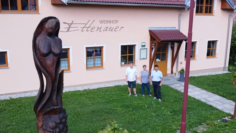 Weinhof und Heuriger Ettenauer, &copy; Familie Ettenauer