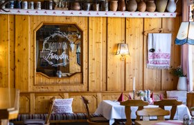 Gasthof Hoffmann, Gaststube