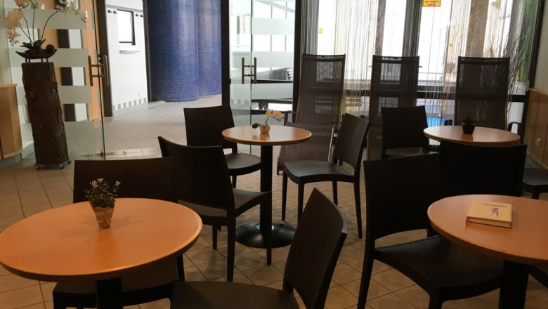 Büfettbereich-Sauna-1, &copy; Freizeitzentrum Ybbs