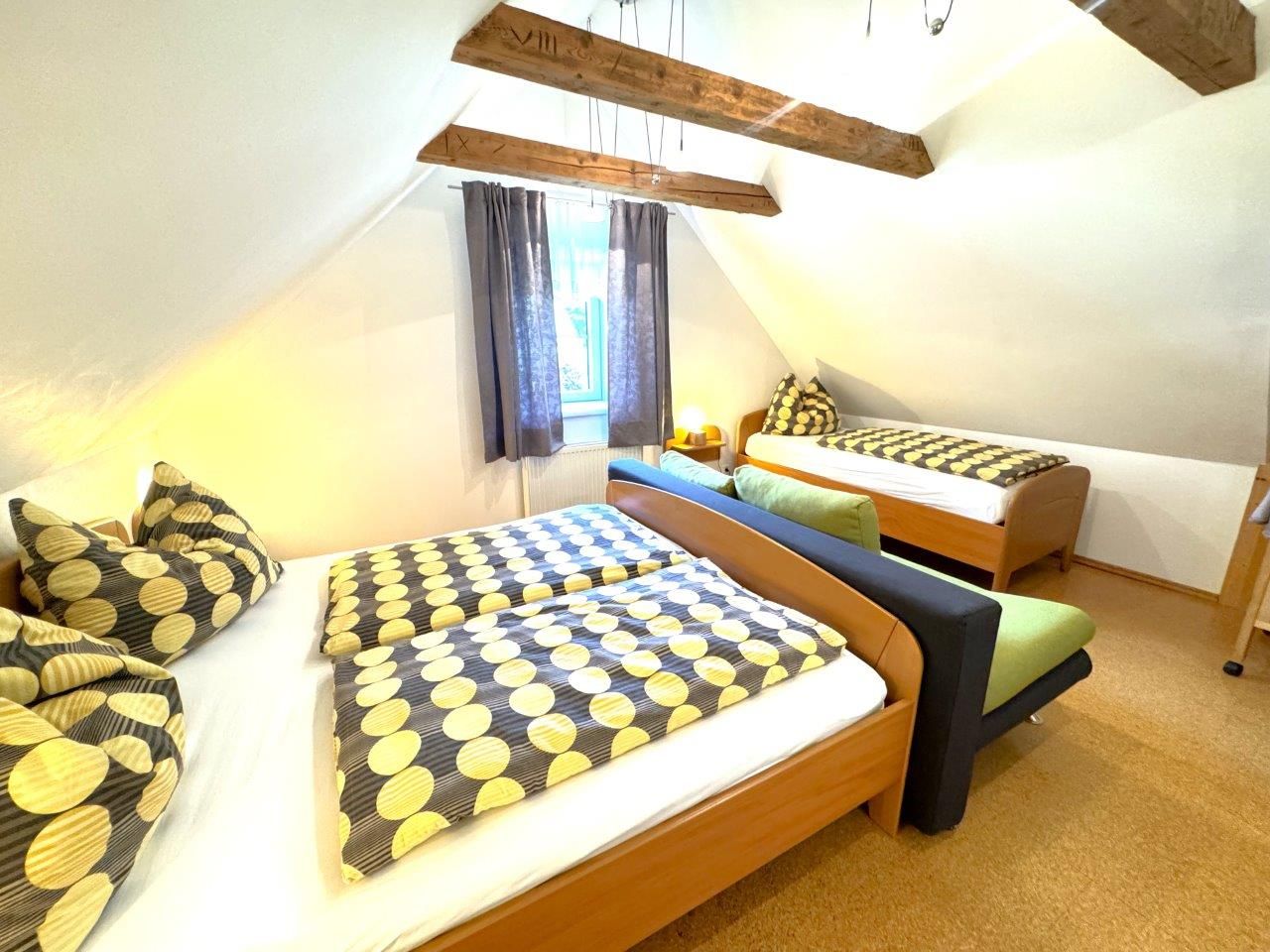 Ferienwohnung Mansarde Romantik (2)