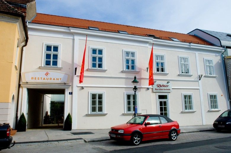 aussenansichtcrobert_herbst