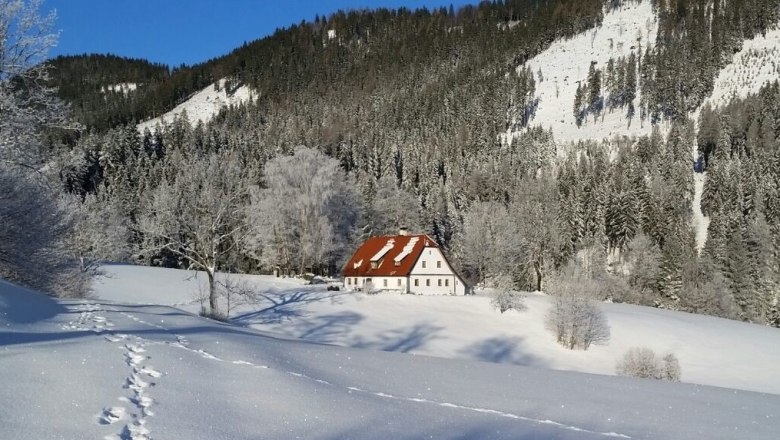 Ferienhaus Hinterbreiteneben Winterlandschaft, &copy; Johannes Hoyos