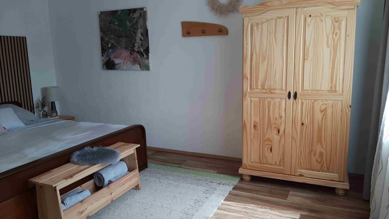 Schlafzimmer, &copy; Fam. Schmid
