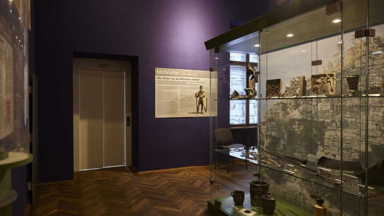 Funde aus der Burg Sachsendorf im Krahuletzmuseum Eggenburg, &copy; Peter Ableidinger, Archiv Krahuletz-Museum